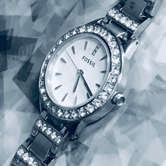 Fossil Women\'s Rhinestone Watch (very small band) main image 12